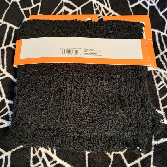 ⚡3/$15⚡ *NEW* HALLOWEEN DECOR Black Spooky Fabric Indoor/Outdoor - Picture 2 of 2